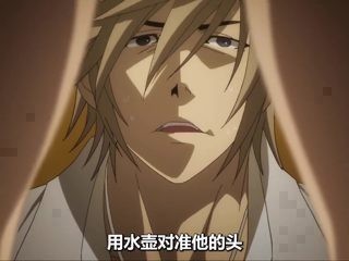 女孩对着男人掀开裙子